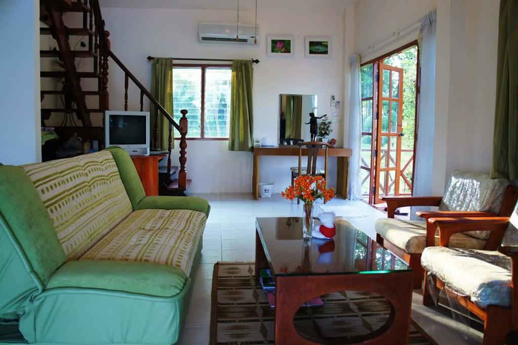 Golden Lake View Boutique Resort Kanchanaburi Exterior foto
